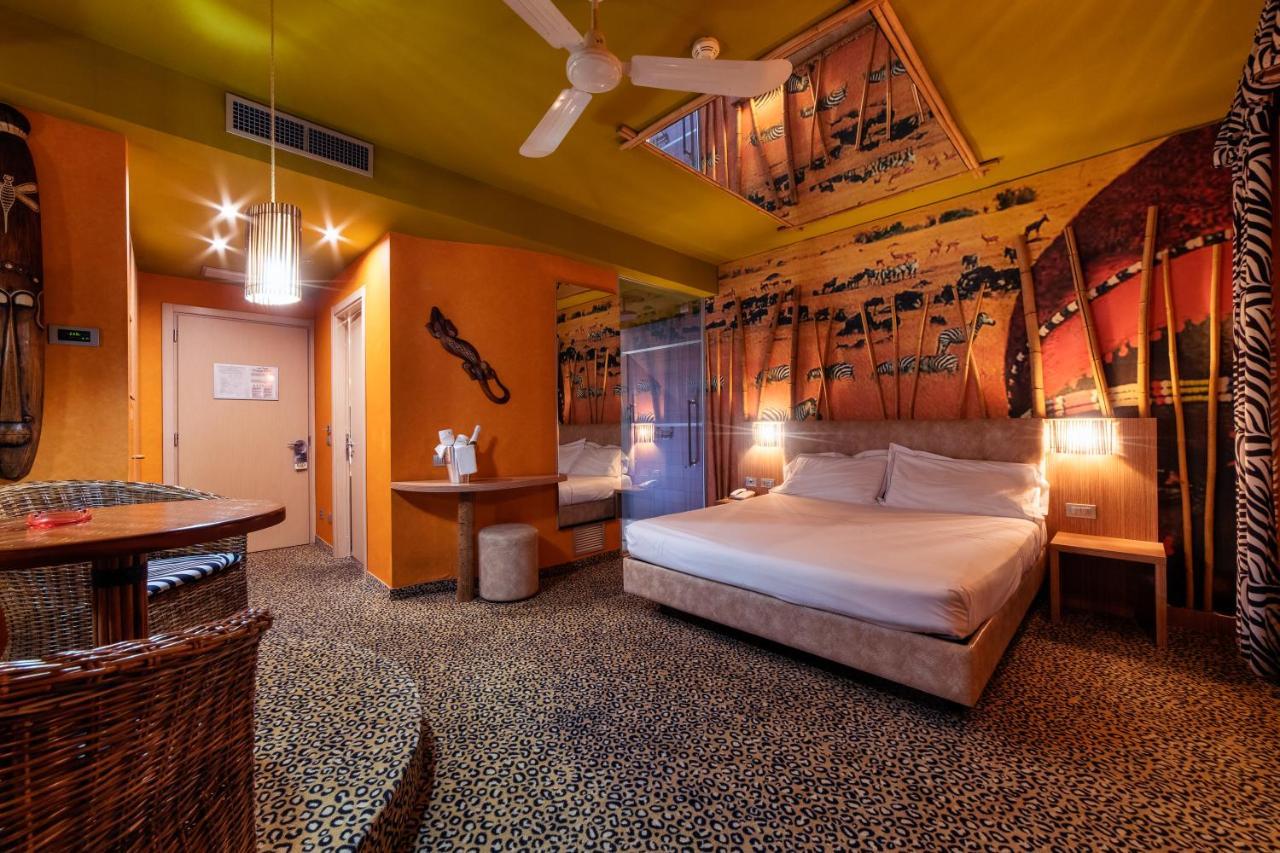Motel Hotel Piranha Cameriano Eksteriør billede