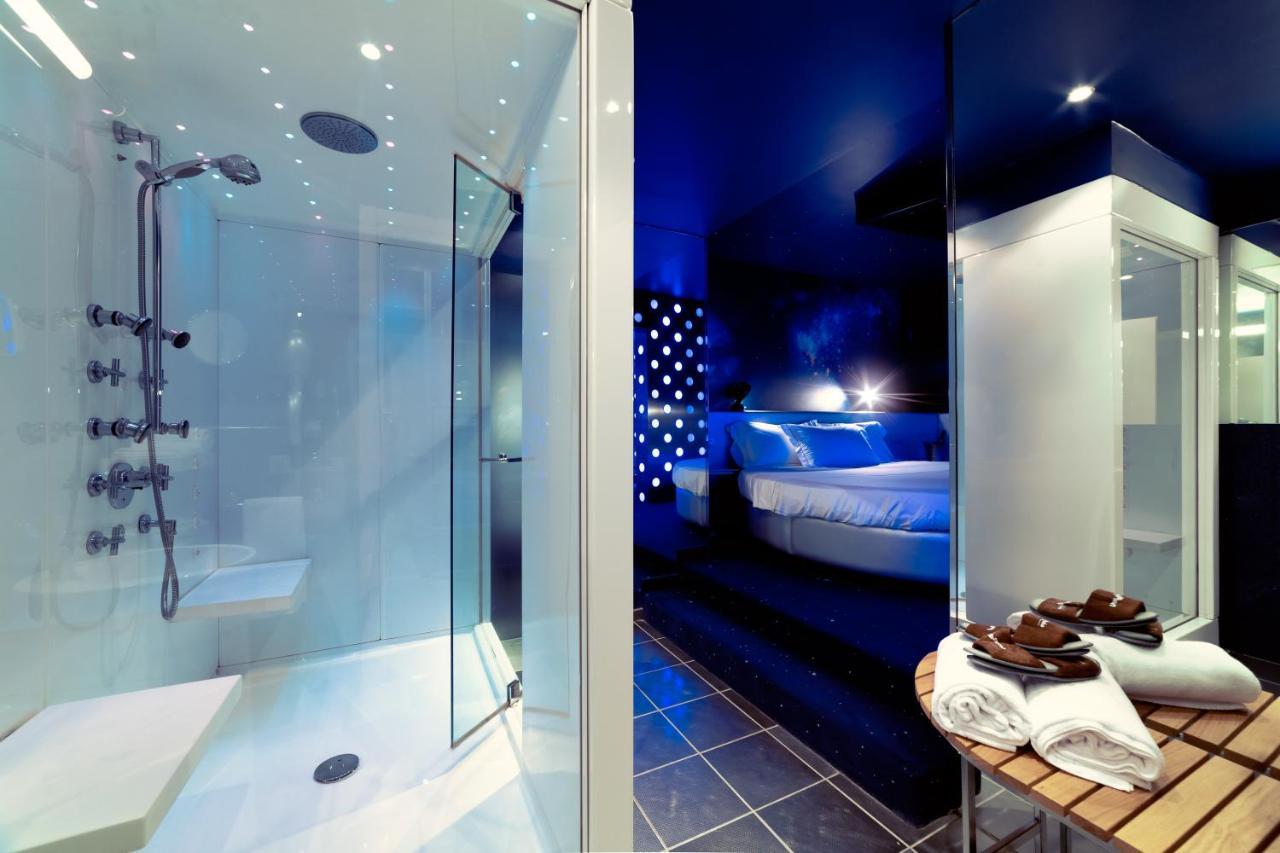Motel Hotel Piranha Cameriano Eksteriør billede