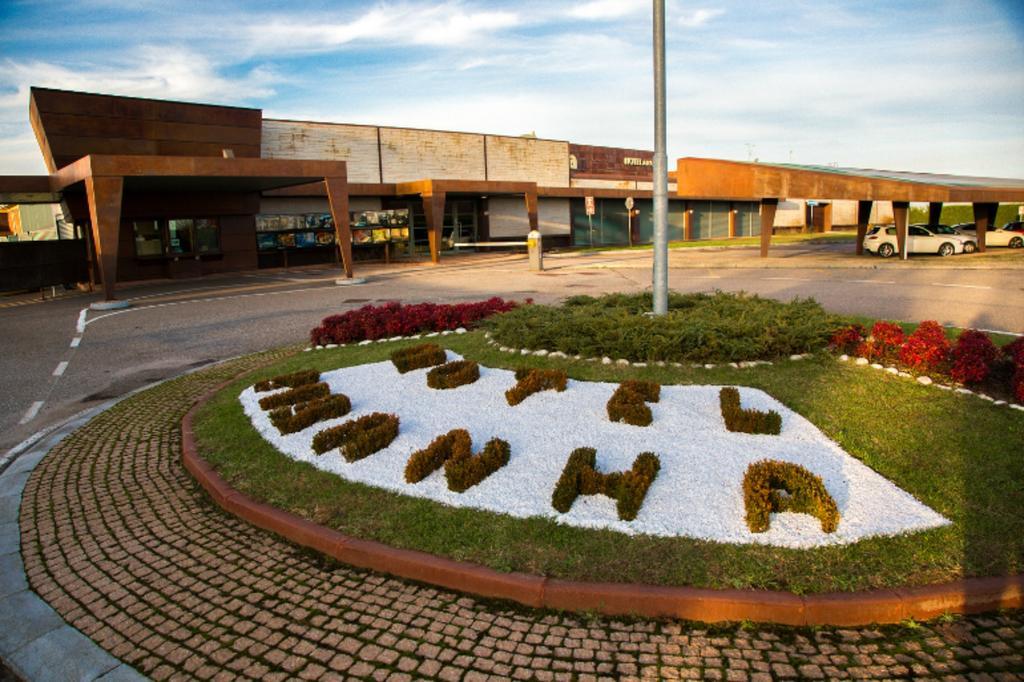 Motel Hotel Piranha Cameriano Eksteriør billede